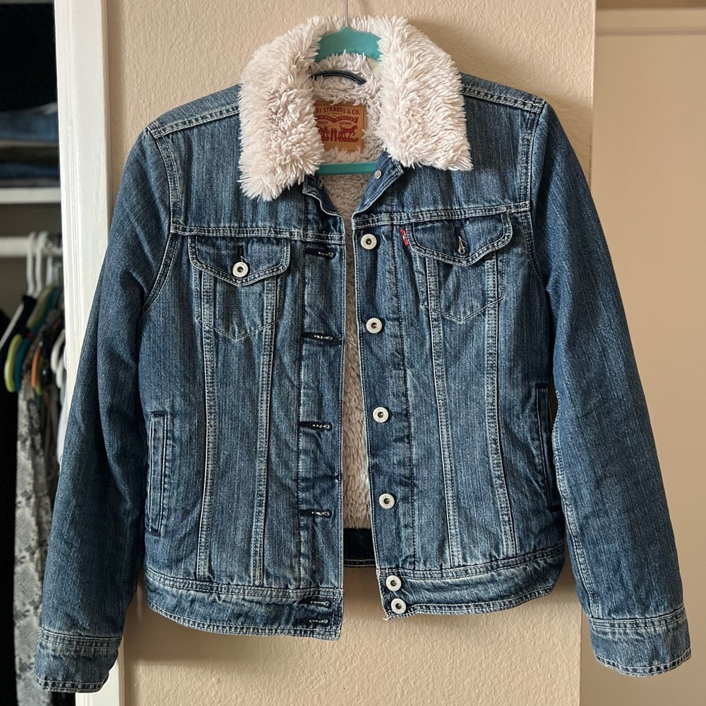 Levi’s Sherpa Jacket